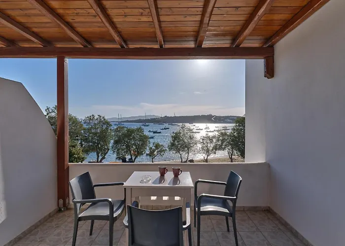 Manolis Appartement *